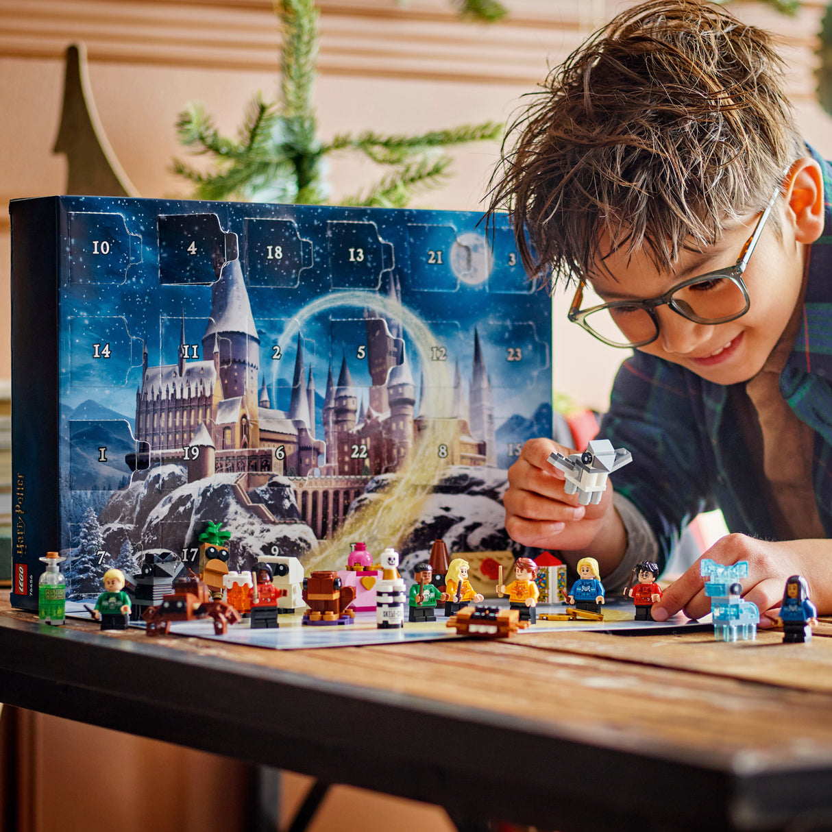 LEGO Harry Potter Advent Calendar 2025 76456L