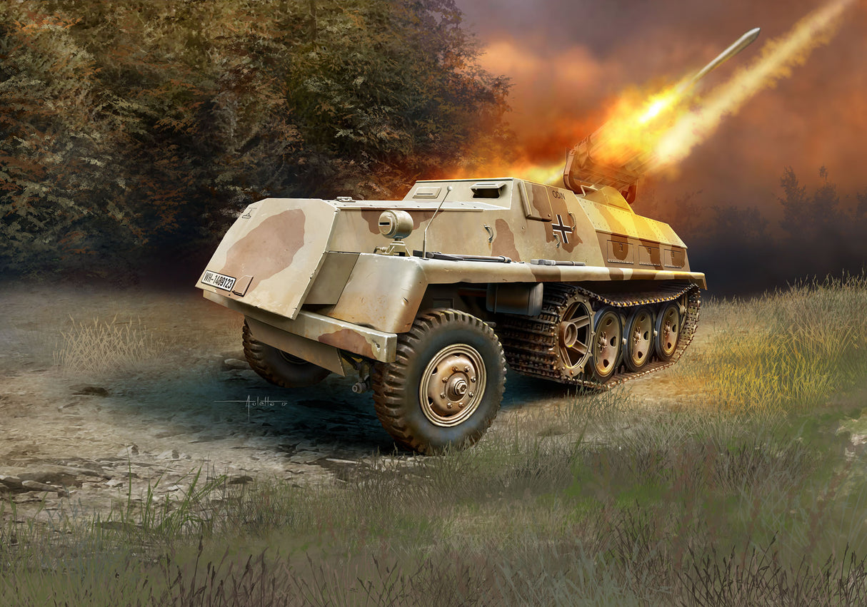 Revell Plastic Model 15 cm Panzerwerfer 42 auf sWS 1:72 03264R
