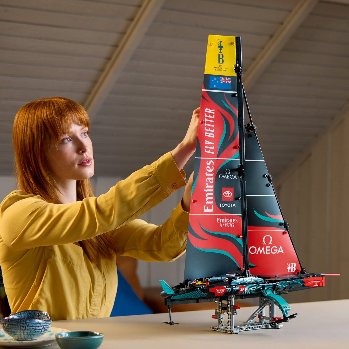 LEGO Technic Emirates Team New Zealand AC75 Yacht 42174L