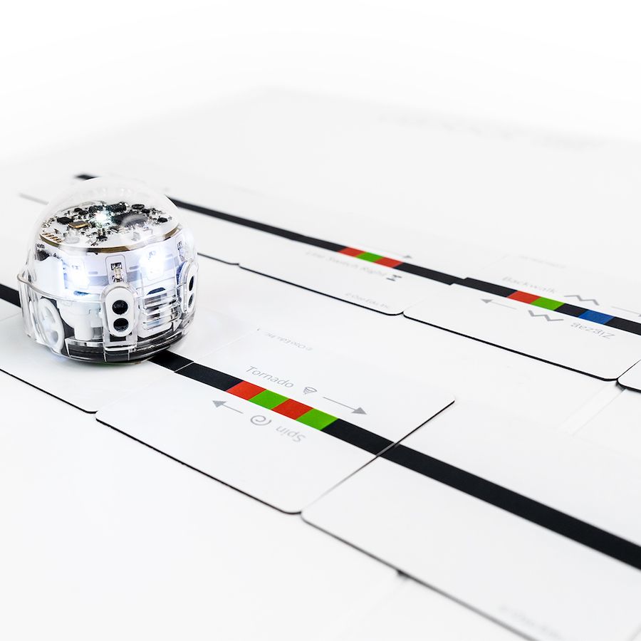 Ozobot Color Code Magnets Special Moves Kit 18 Tiles OZO-035017-01