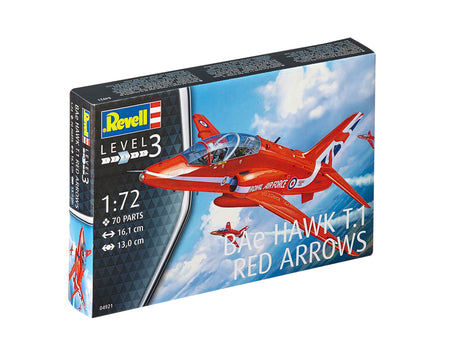 Revell Plastic Model BAe HAWK T.1 RED ARROWS 1:72 04921R