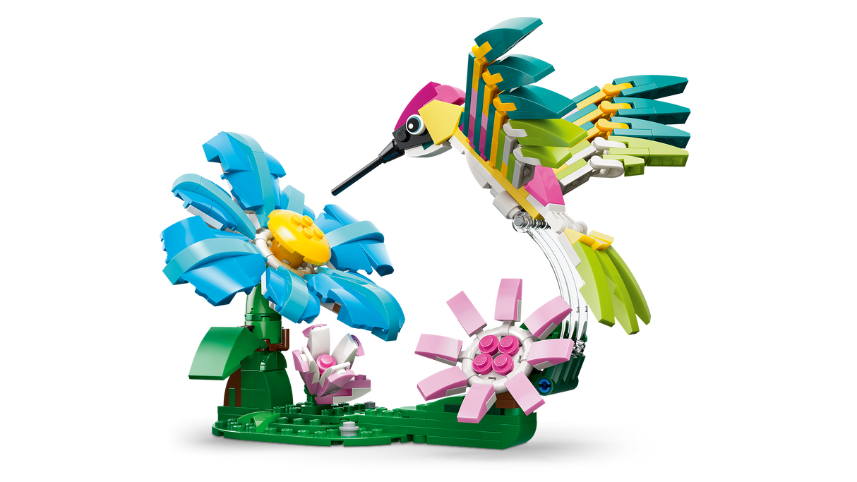 LEGO Creator Wild Animals: Colorful Hummingbird 31384L