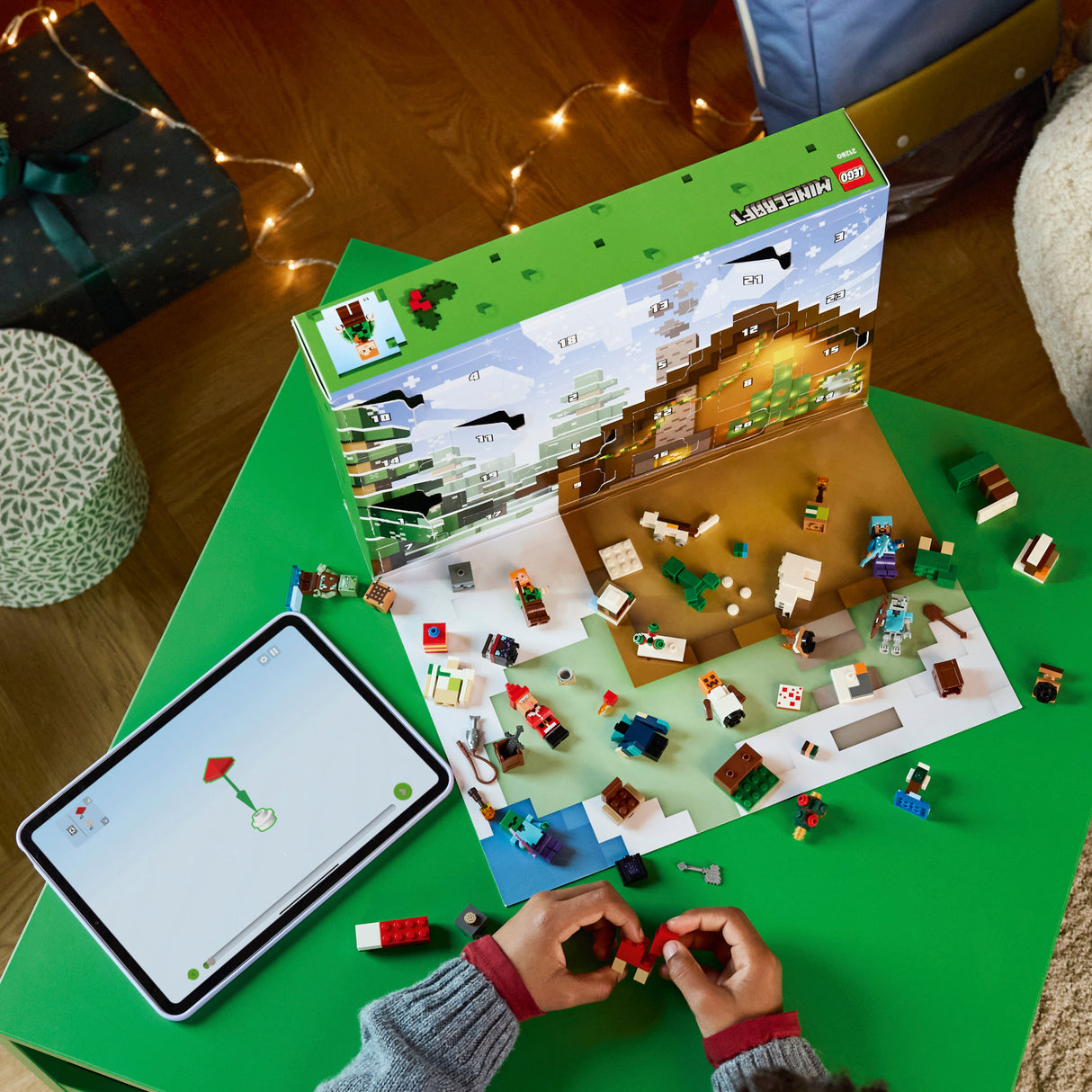 LEGO Minecraft Advent Calendar 2025 21280L