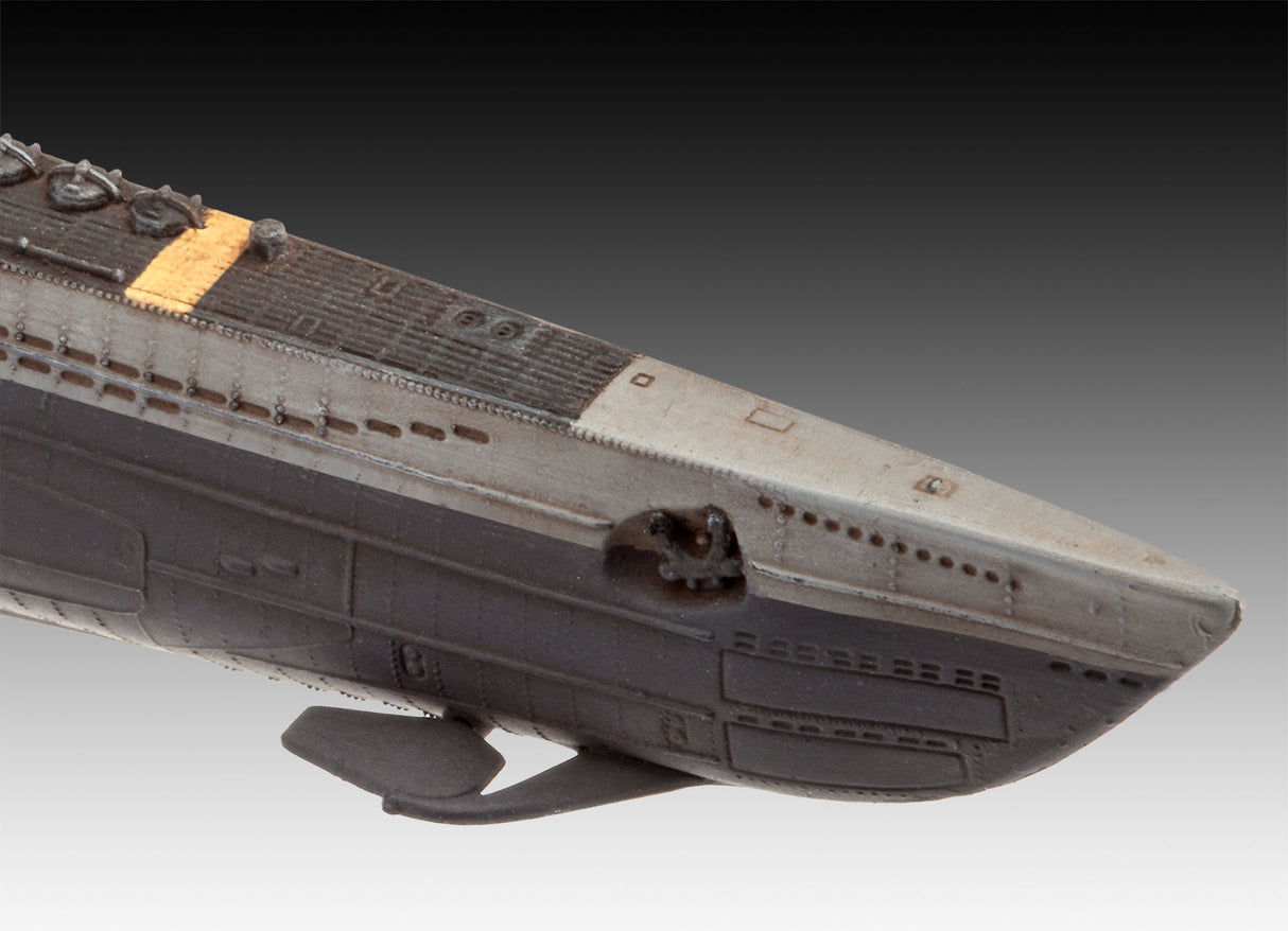 Revell Plastic Model German Submarine Type VII C/41 1:350 05154R