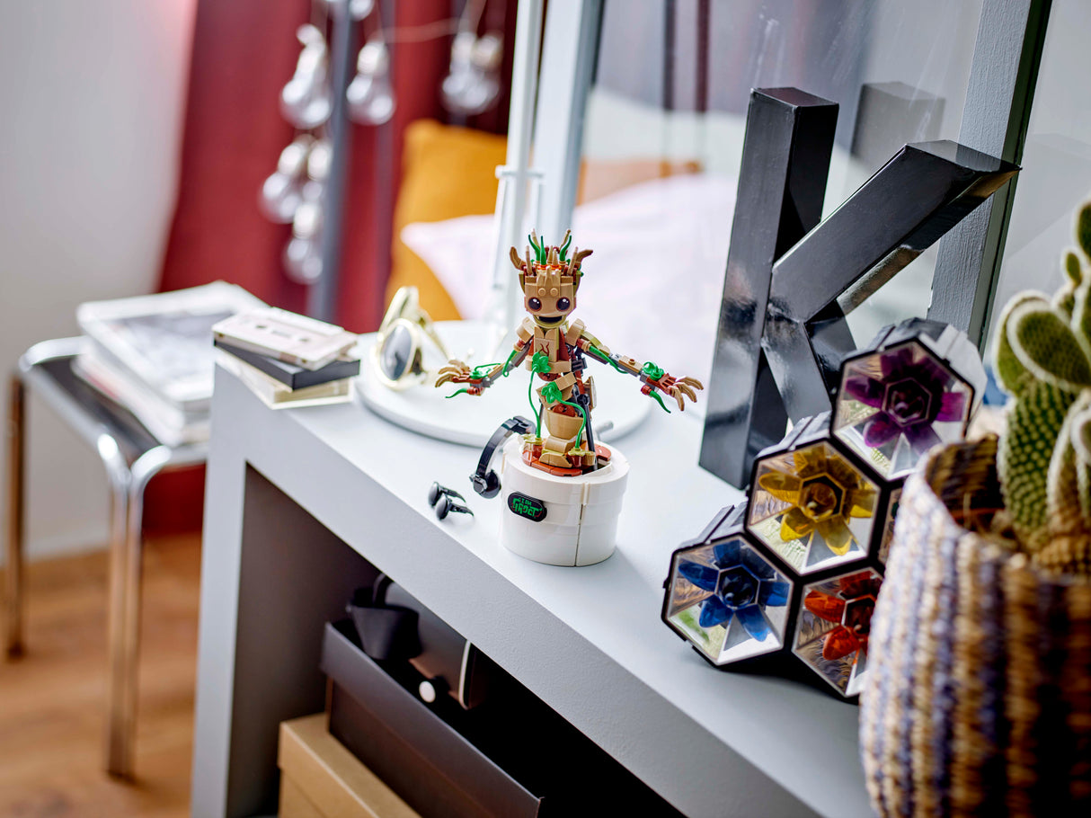 LEGO Super Heroes Dancing Groot 76297L