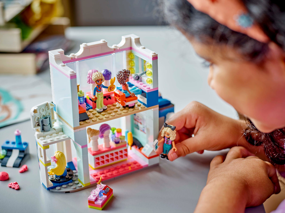 LEGO Friends Hair Salon and Accessories Shop 42662L