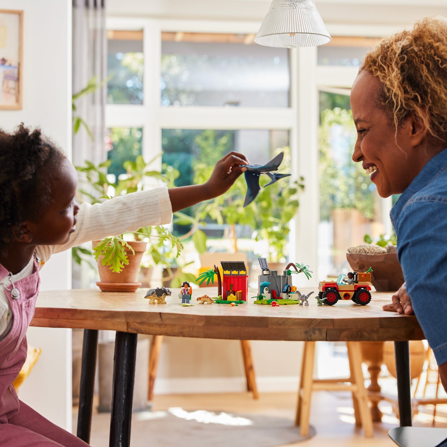 LEGO Jurassic World Baby Dinosaur Rescue Centre 76963L