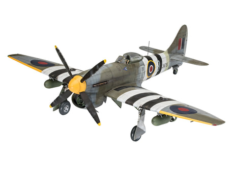 Revell Plastic Model Hawker Tempest 1:32  03851R