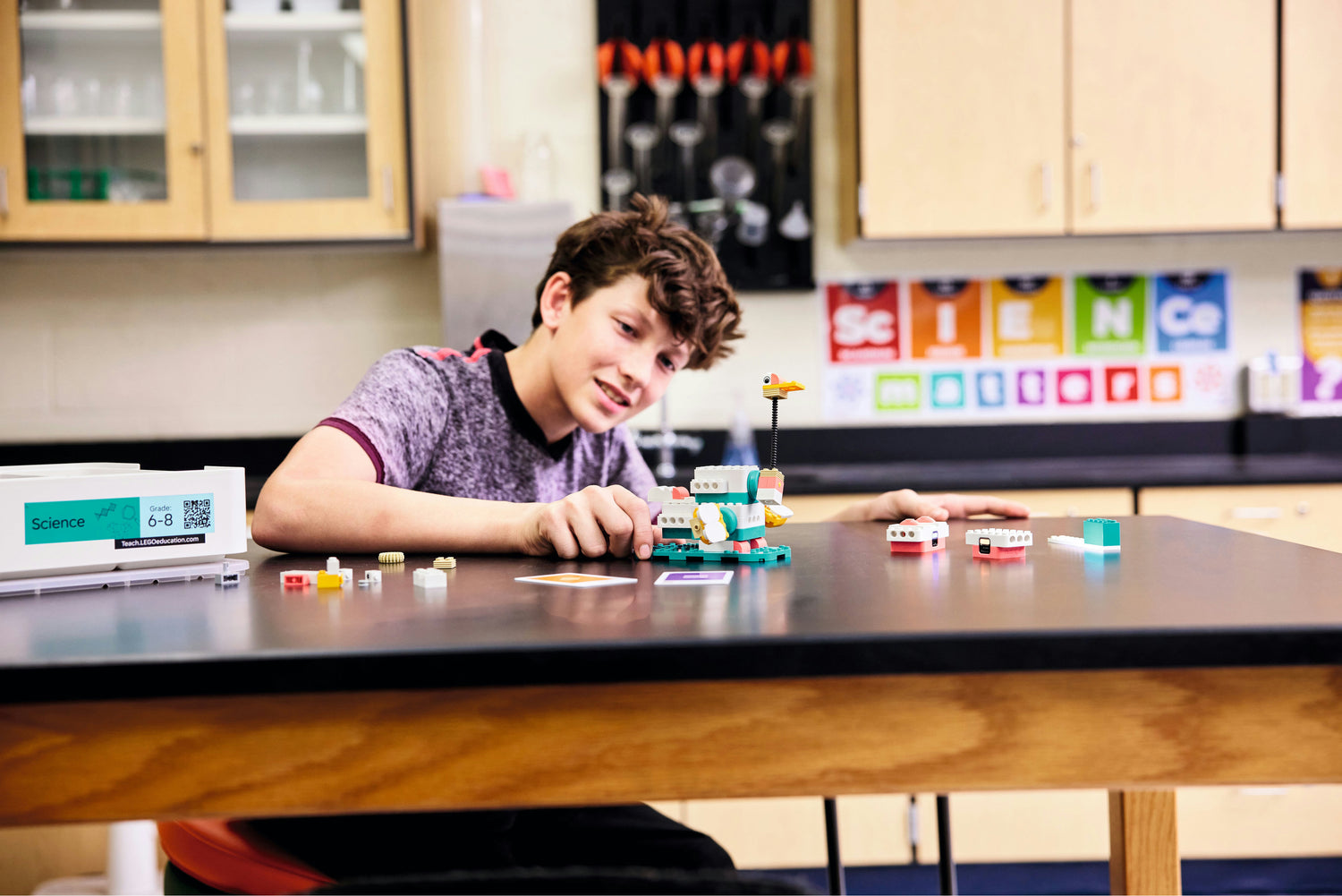 LEGO Education Science Kit: Year 7-9 45622L