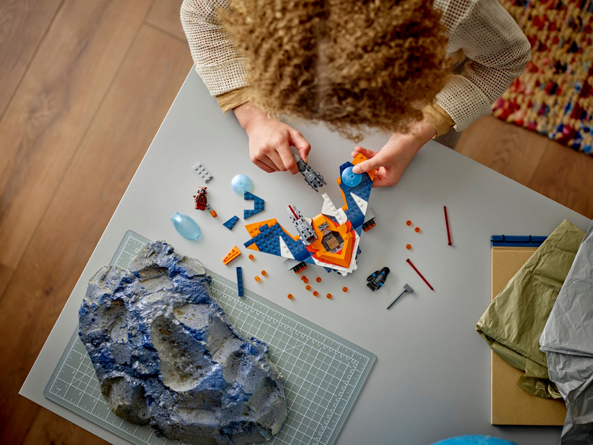 LEGO Super Heroes Rocket's Warbird vs. Ronan 76278L