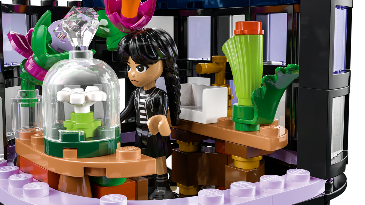 LEGO Wednesday Black Dahlia Flower 76784L
