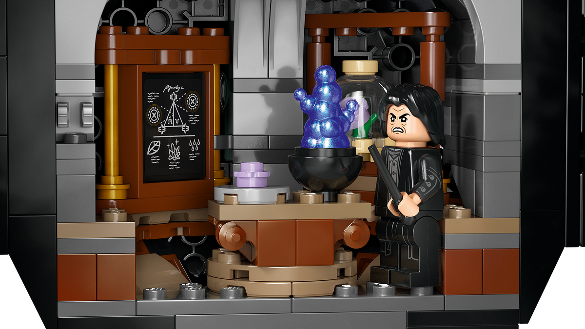 LEGO Harry Potter Cauldron: Secret Potions Classroom 76464L