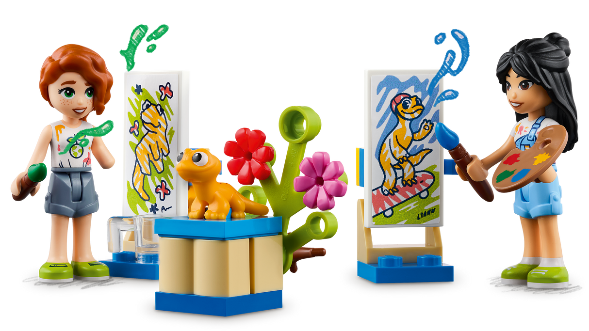 LEGO Friends Liann's Room 41739L