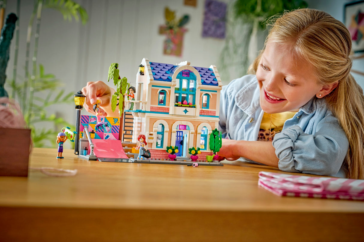 LEGO Friends Liann's Family House 42687L