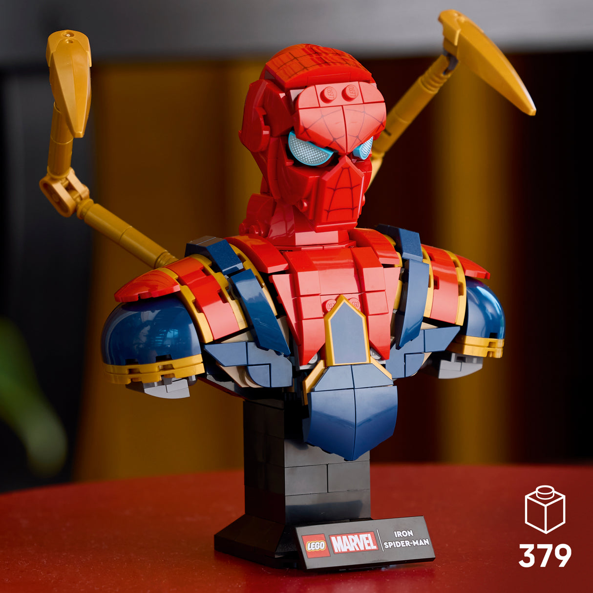 LEGO Super Heroes Iron Spider-Man Bust 76326L