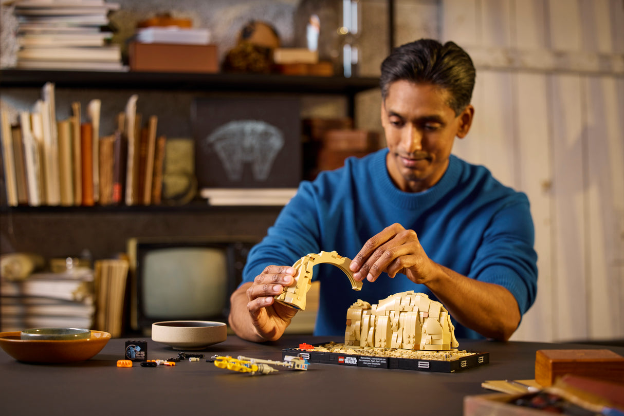 LEGO Star Wars Mos Espa Podrace Diorama 75380L