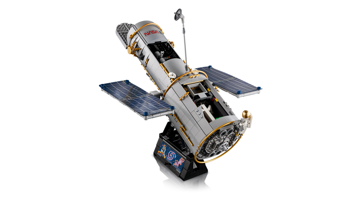 LEGO Icons Hubble Space Telescope 11382L