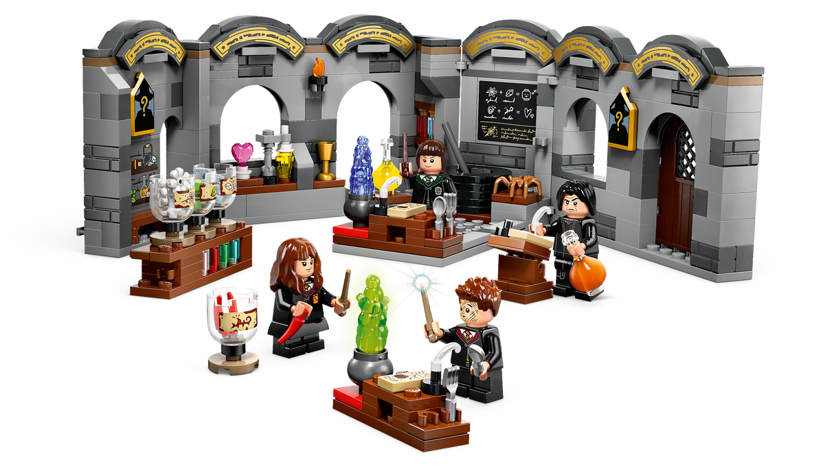 LEGO Harry Potter Hogwarts Castle: Potions Class 76431L