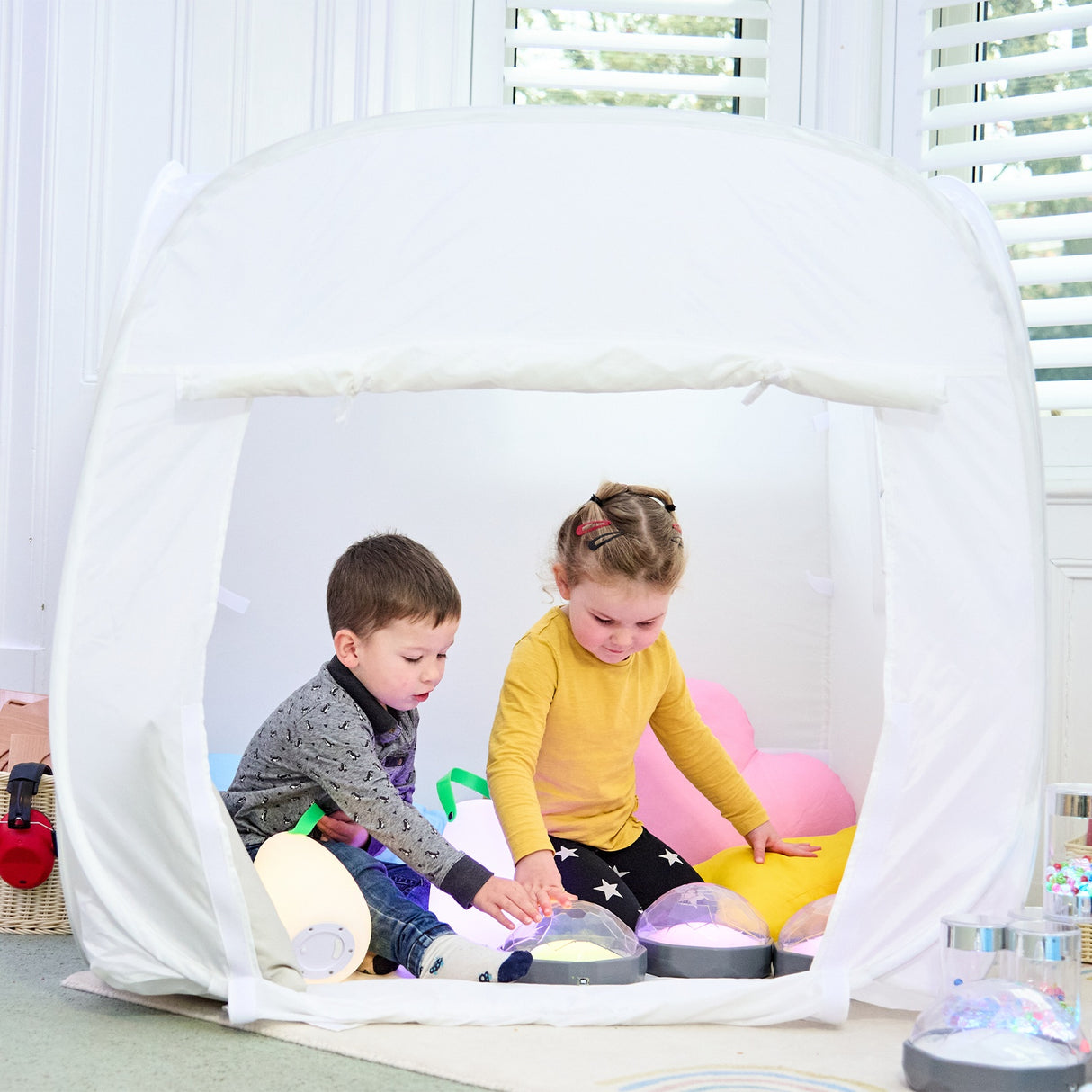 TTS Mini Pop-Up Sensory Pod White SS47605B