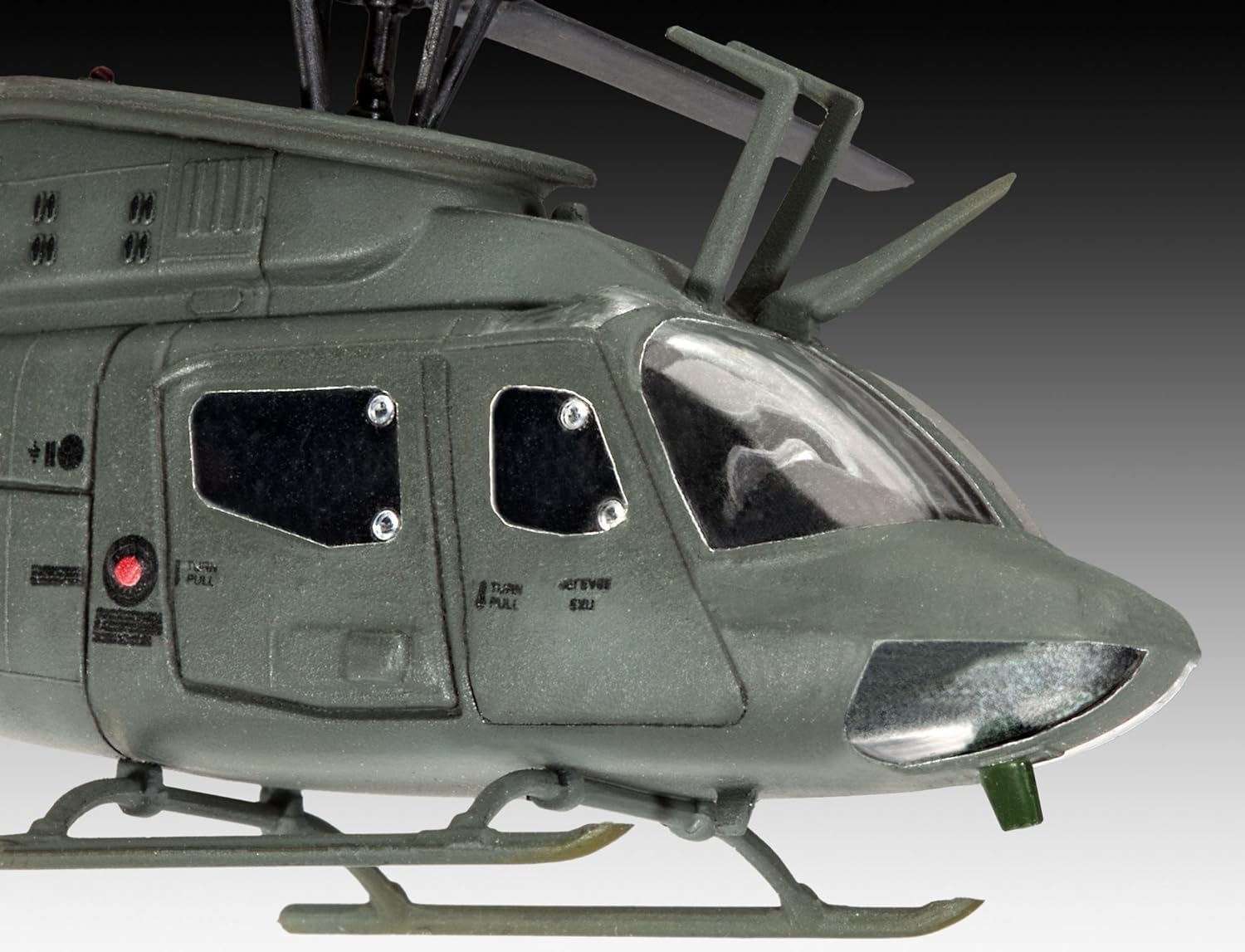 Revell Plastic Model Bell OH-58D Kiowa 1:72 04938R