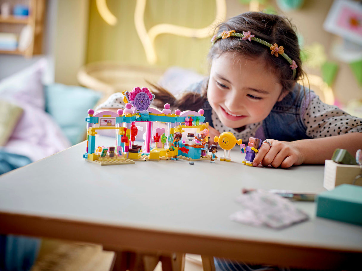 LEGO Friends Heartlake City Candy Store 42649L