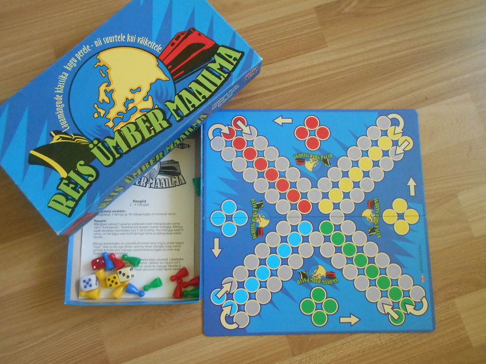 Tactic Board Game A Trip Around the World 02040T