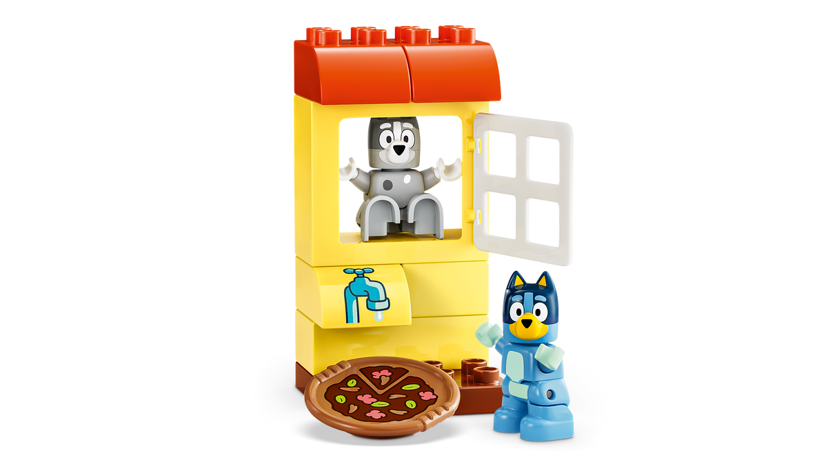 LEGO DUPLO Bluey Pizza Girls with Muffin and Bluey 10469L