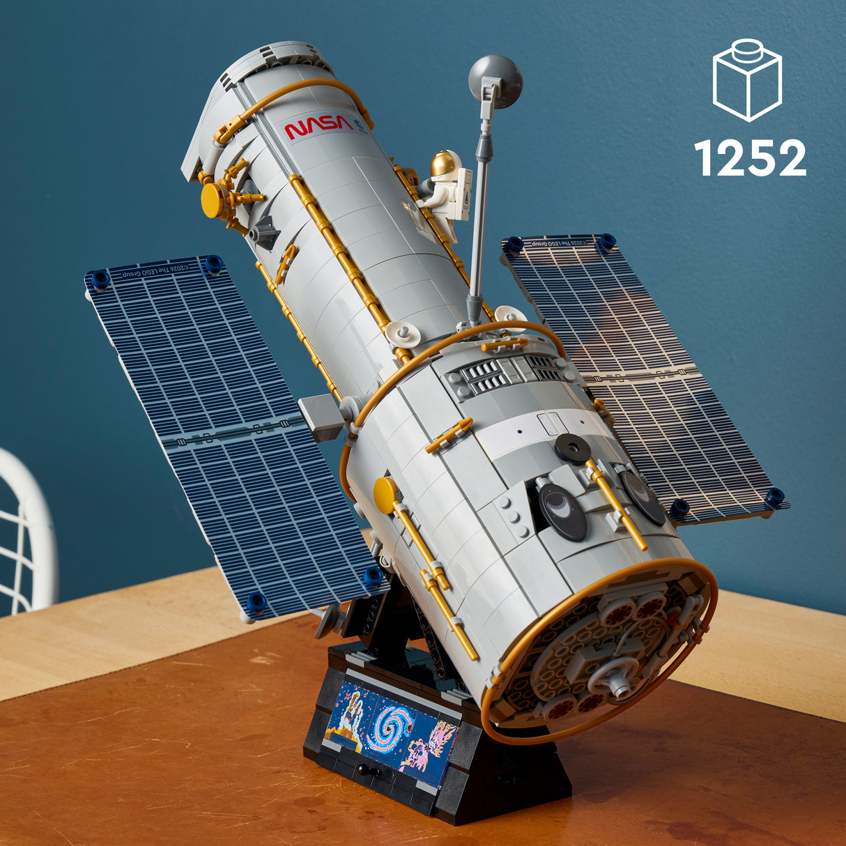 LEGO Icons Hubble Space Telescope 11382L