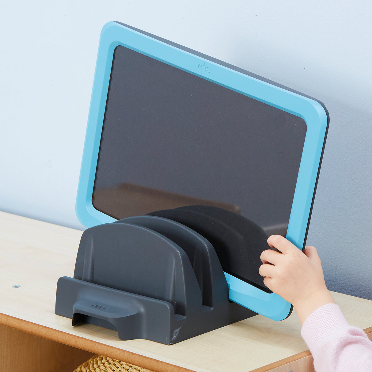 TTS A4 Illuminated Mark Making Boards 4pk EY06939B