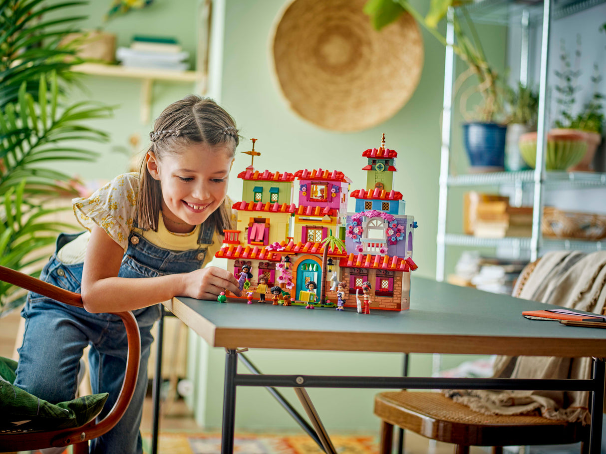 LEGO Disney The Magical Madrigal House 43245L