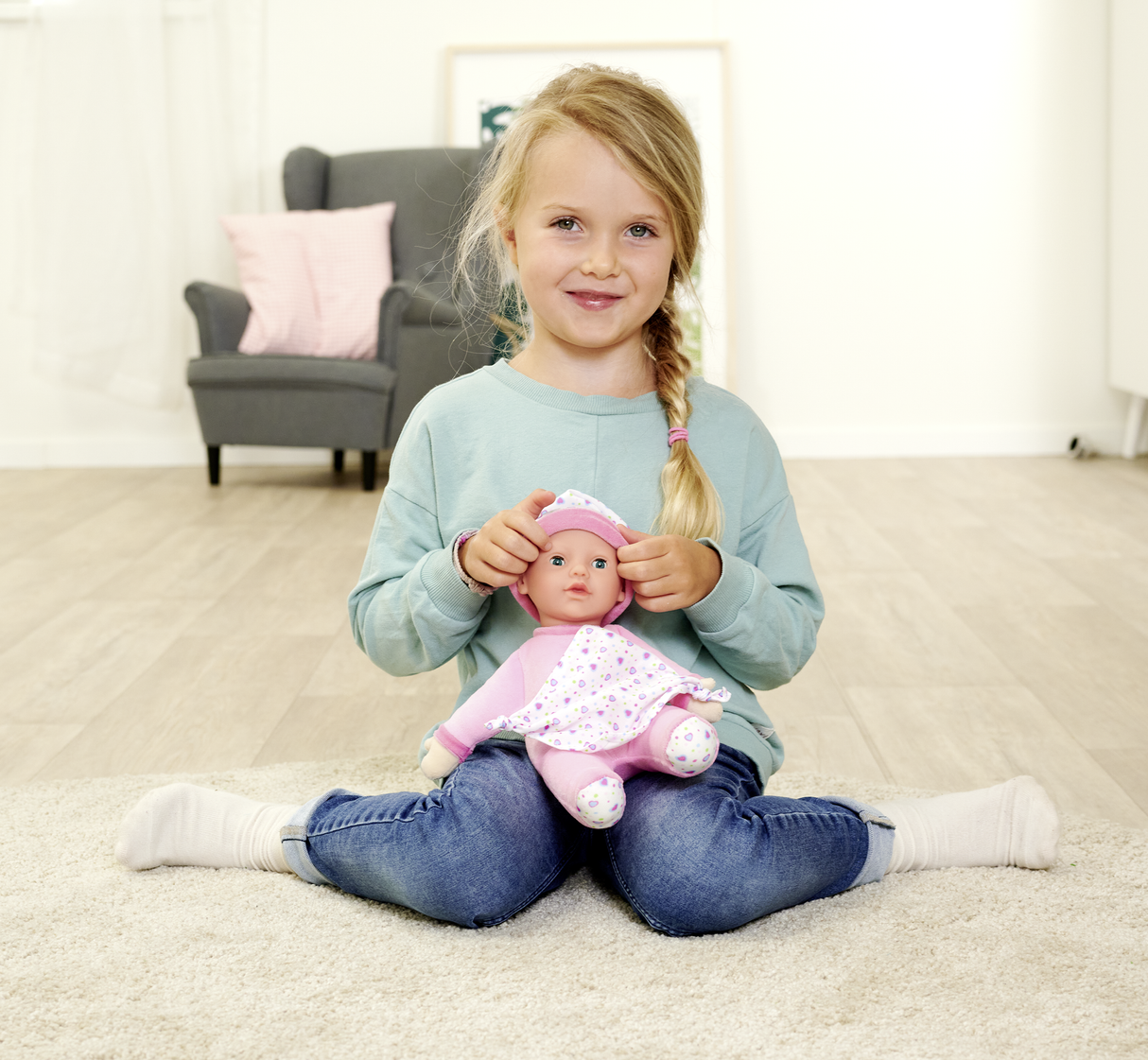 Simba Doll Laura With Night Light And Melody  105140002B