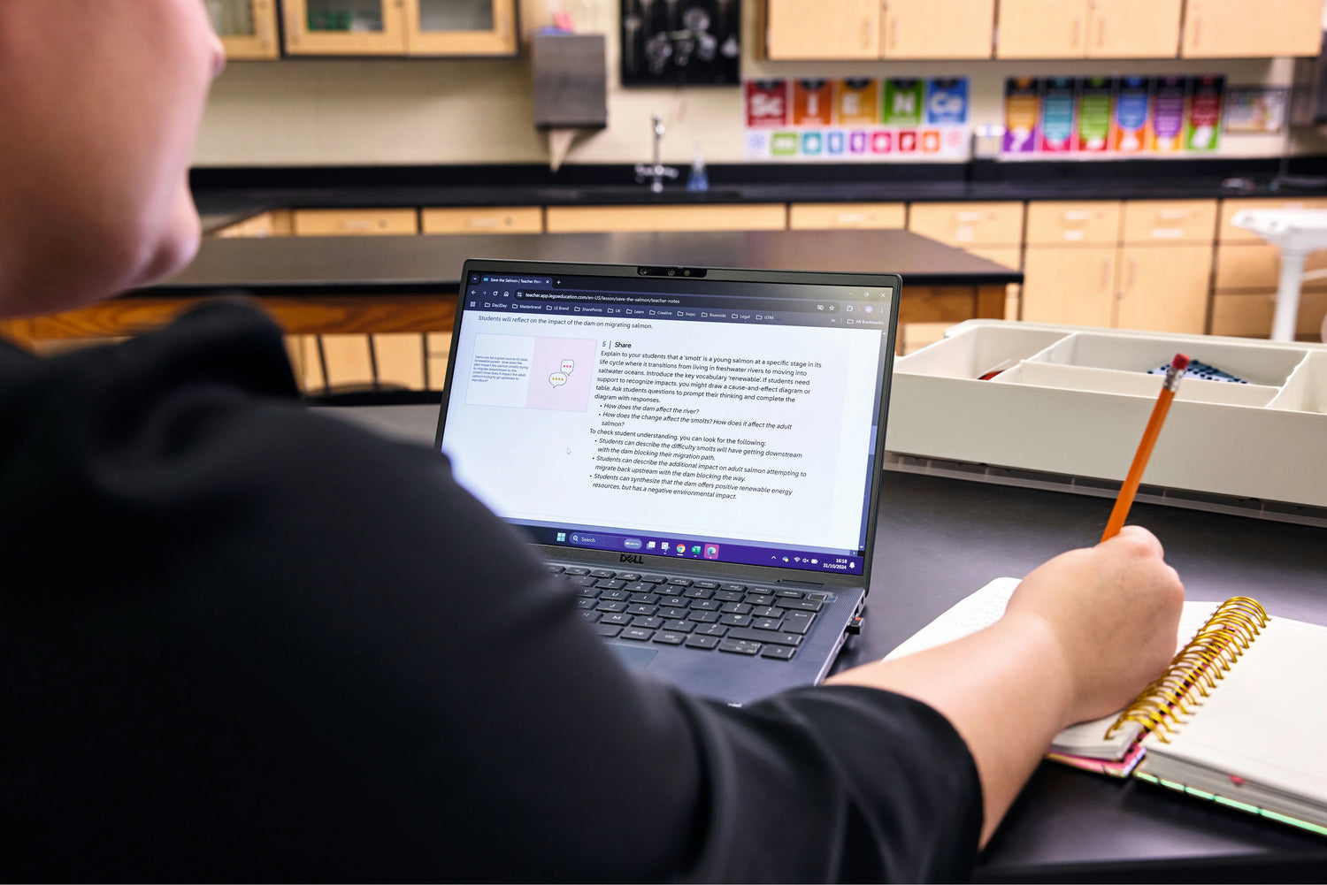 LEGO Education Science Kit: Year 7-9 45622L