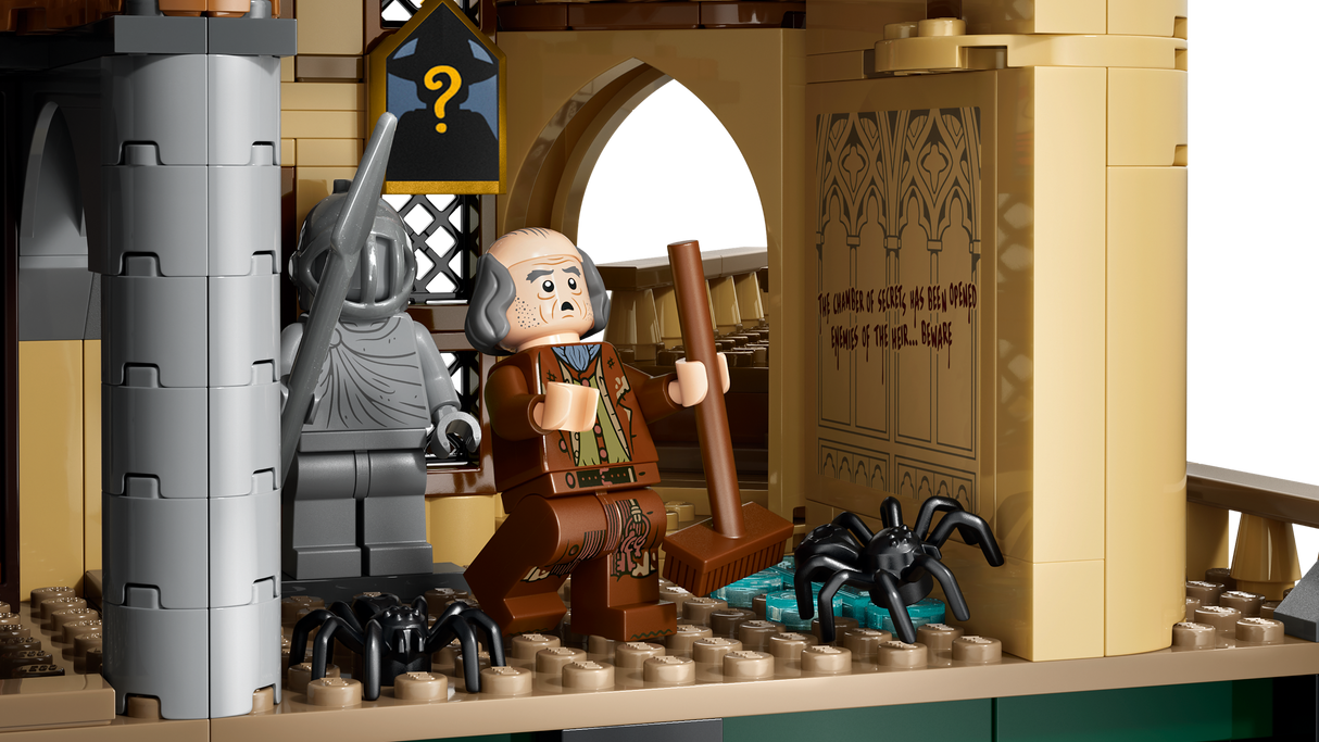 LEGO Harry Potter Hogwarts Castle: East Wing 76473L