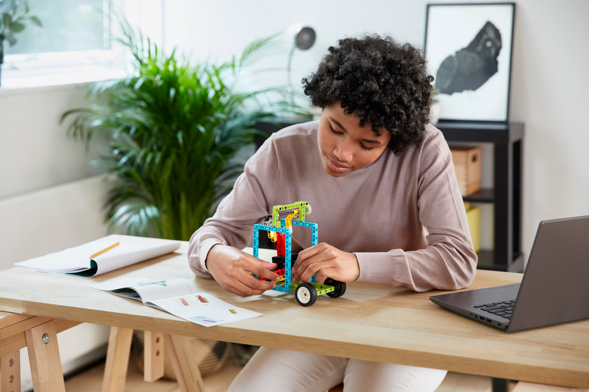 LEGO Education BricQ Motion Prime Set 45400L