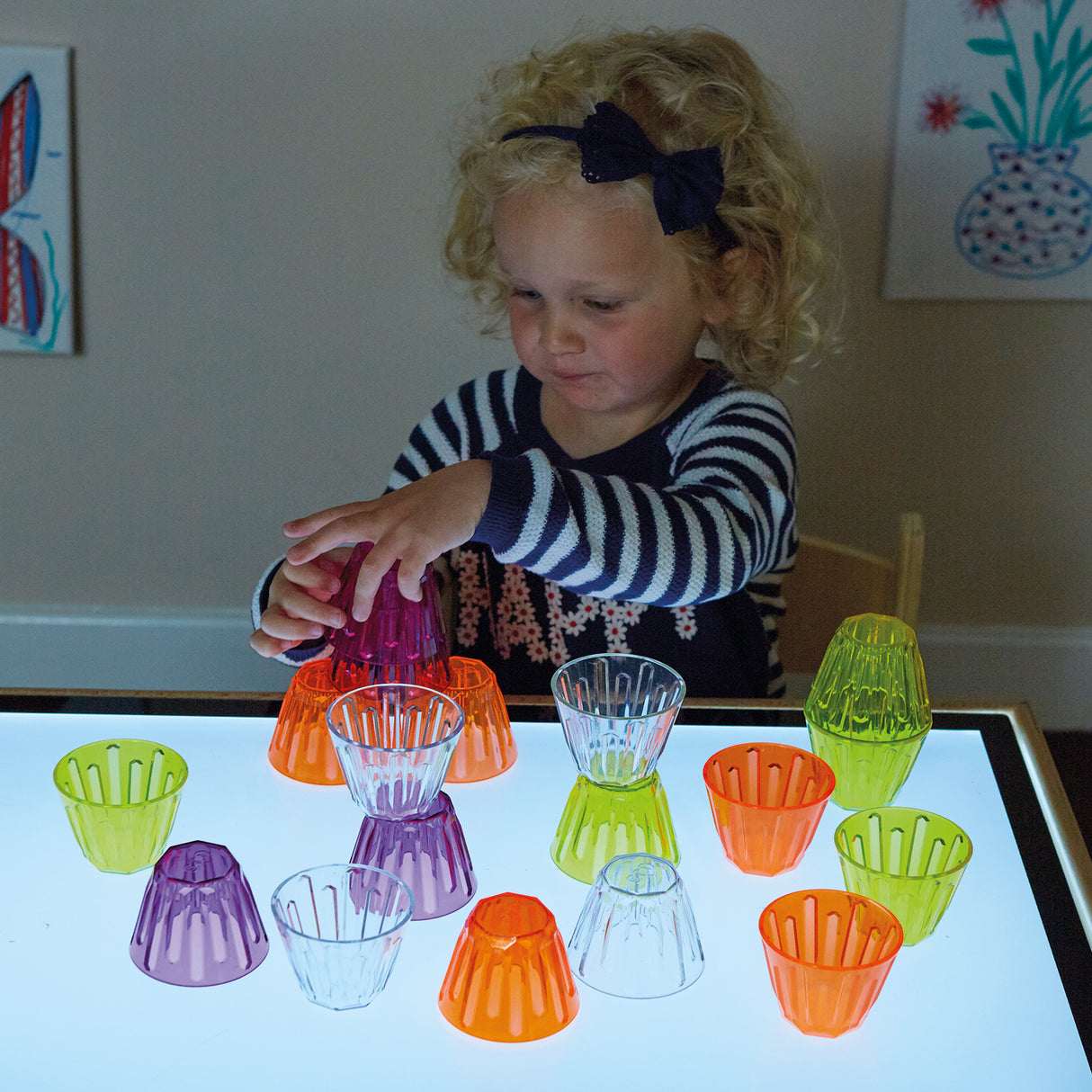 Lightbox Activity Clever Cups Set 20 EY07321B