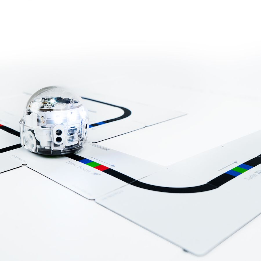 Ozobot Color Code Magnets Special Moves Kit 18 Tiles OZO-035017-01