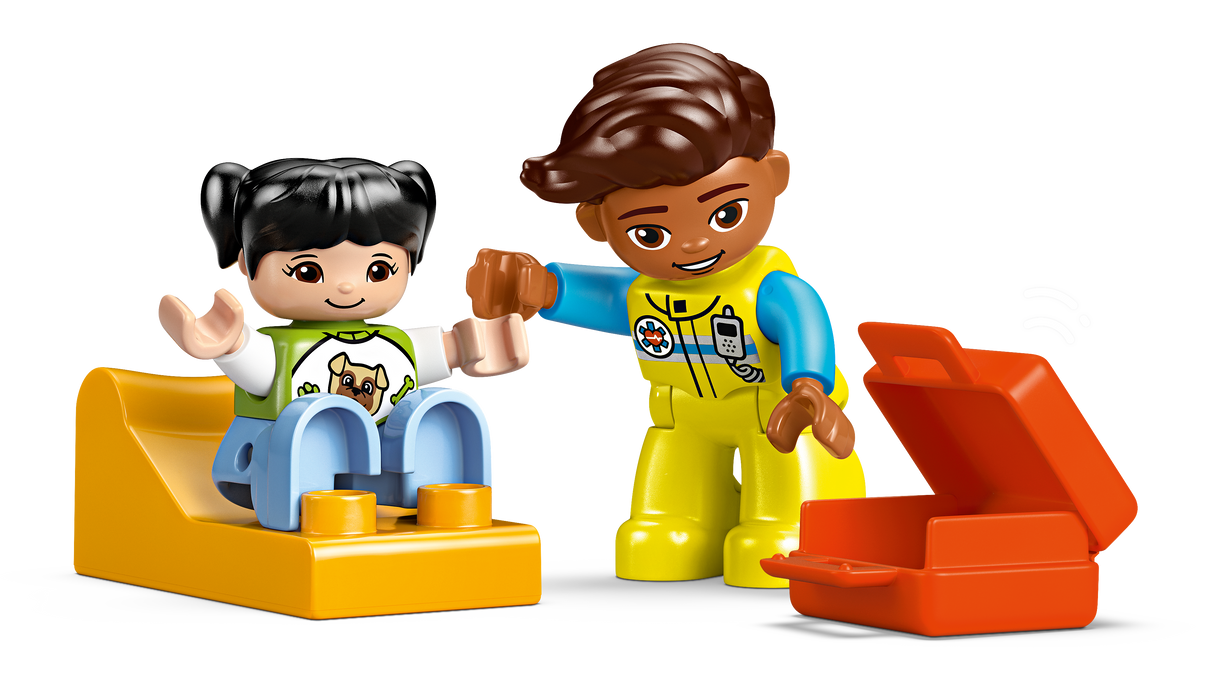 LEGO DUPLO Ambulance & Driver 10447L