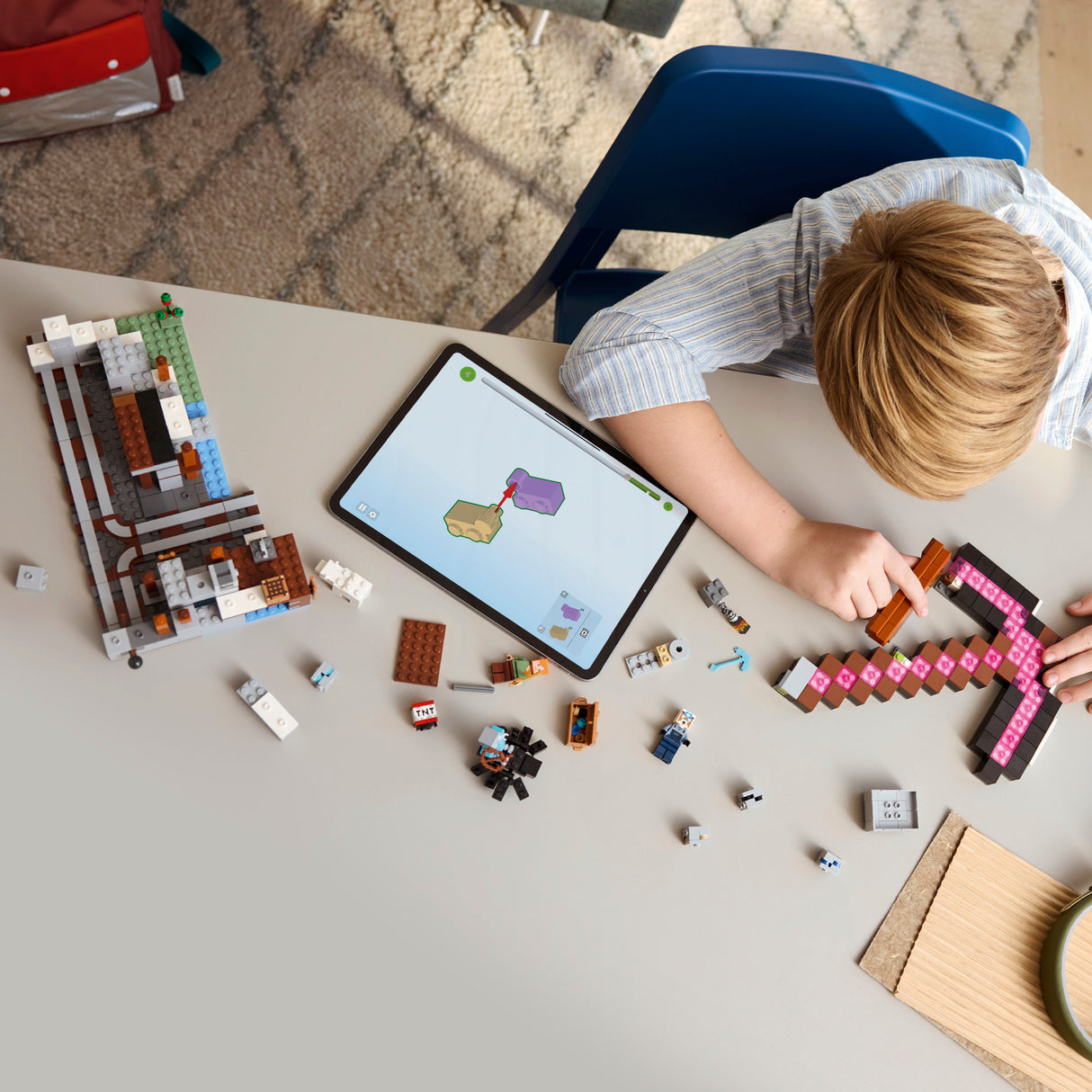 LEGO Minecraft The Pickaxe Mine
 21277L