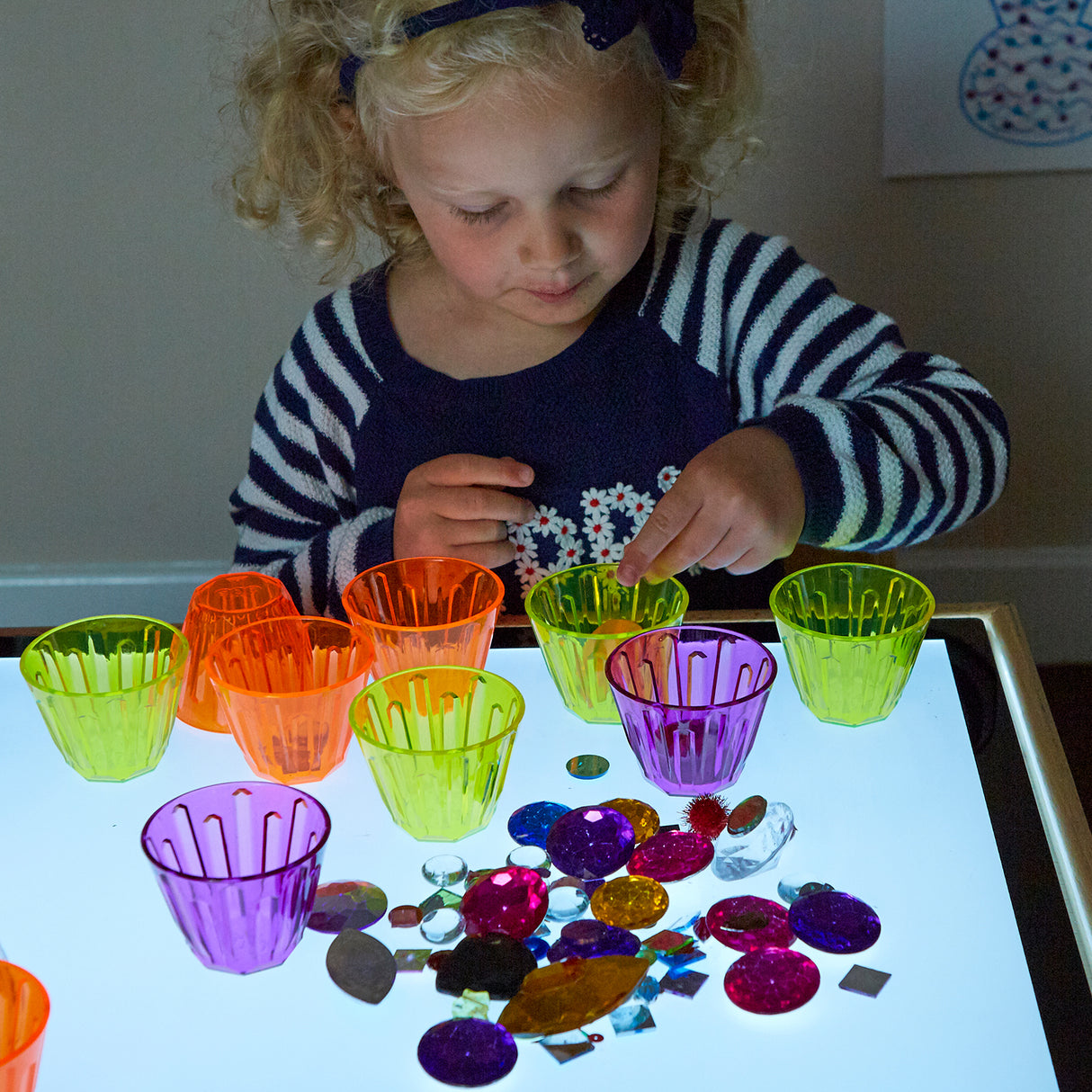 Lightbox Activity Clever Cups Set 20 EY07321B