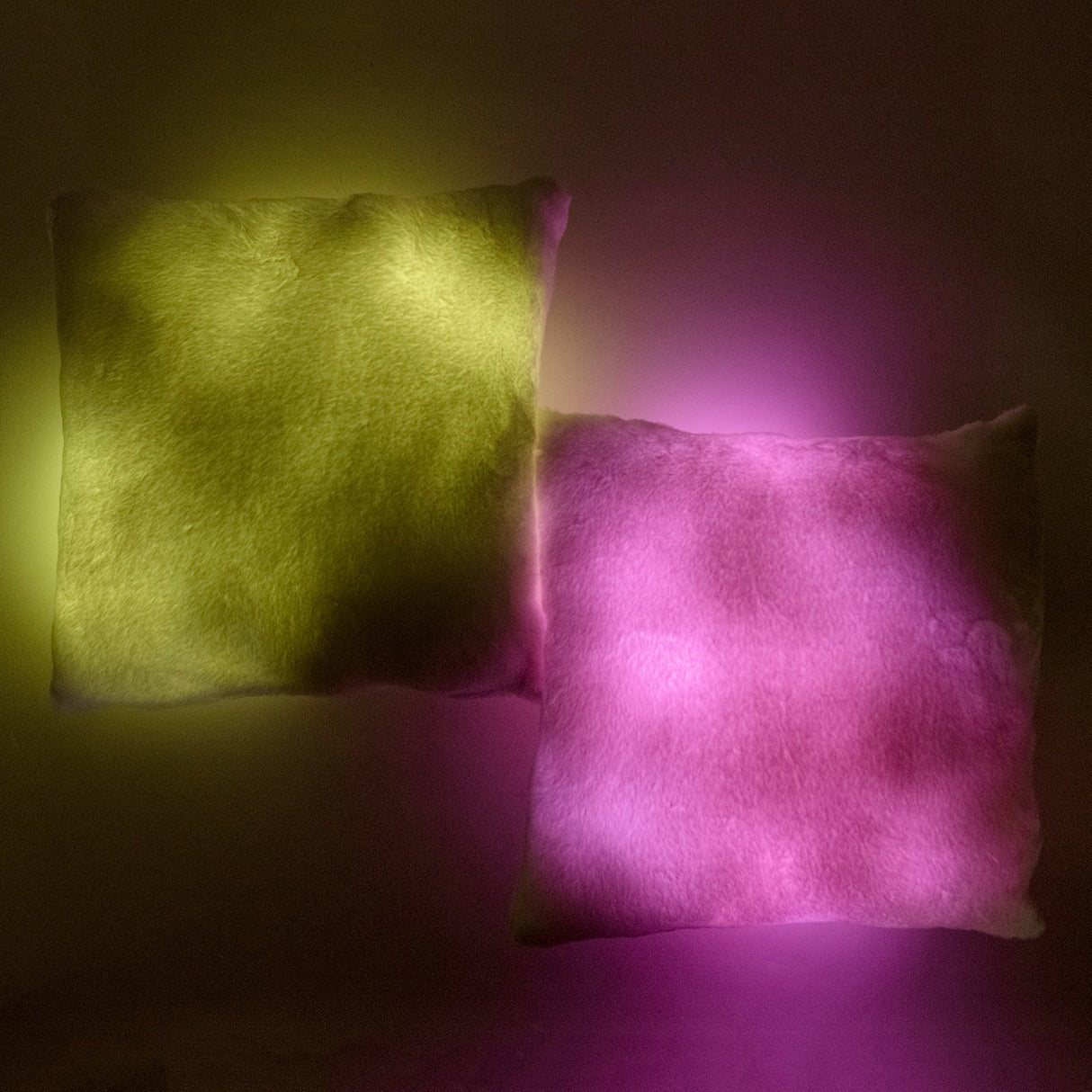 TTS Light Up Cushions 2pk - Square SD10088B