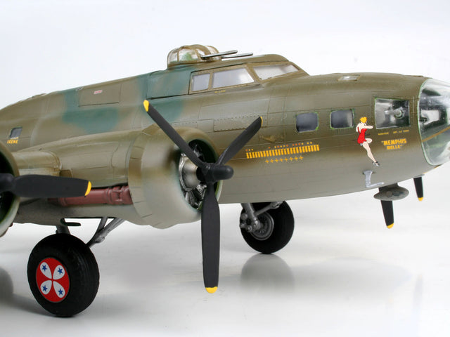 Revell plastic model B-17F Memphis Belle 1:48 04297R