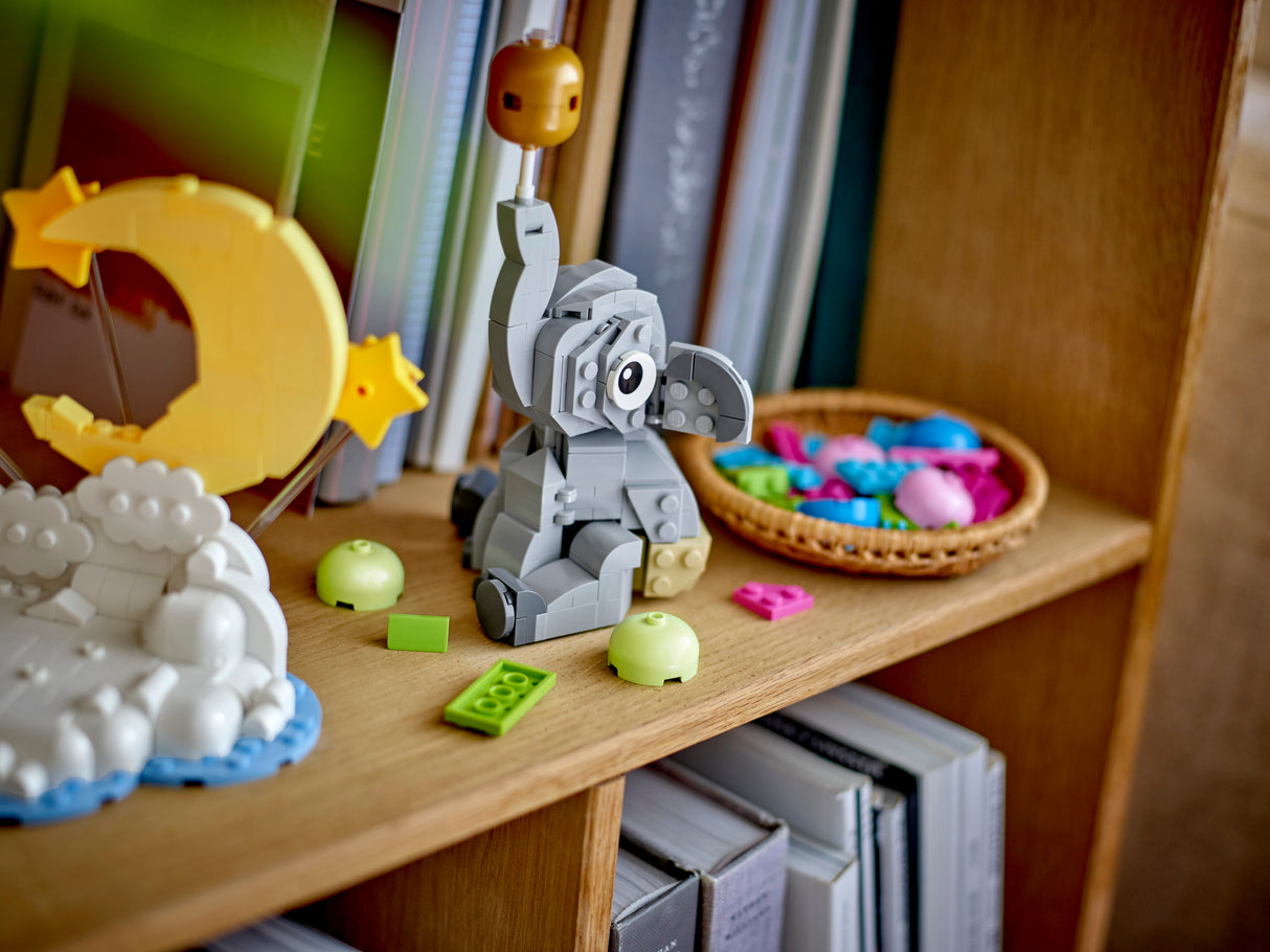 LEGO Iconic Baby Elephant in the Sky 40814L