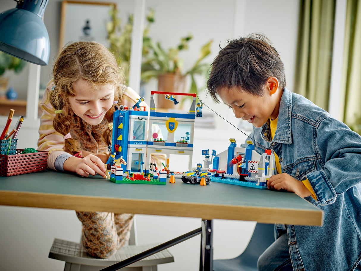 LEGO City Police Training Academy 60372L