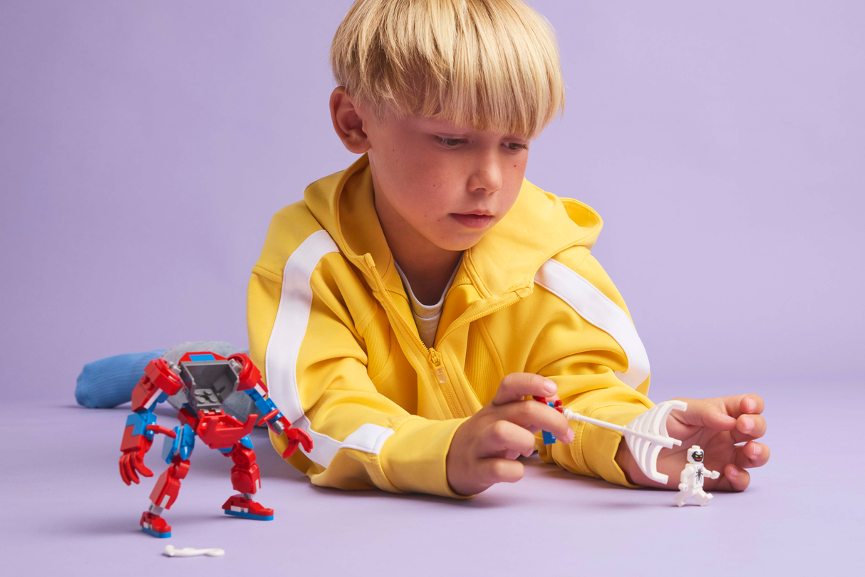 LEGO Super Heroes Spider-Man Mech vs. Anti-Venom 76308L