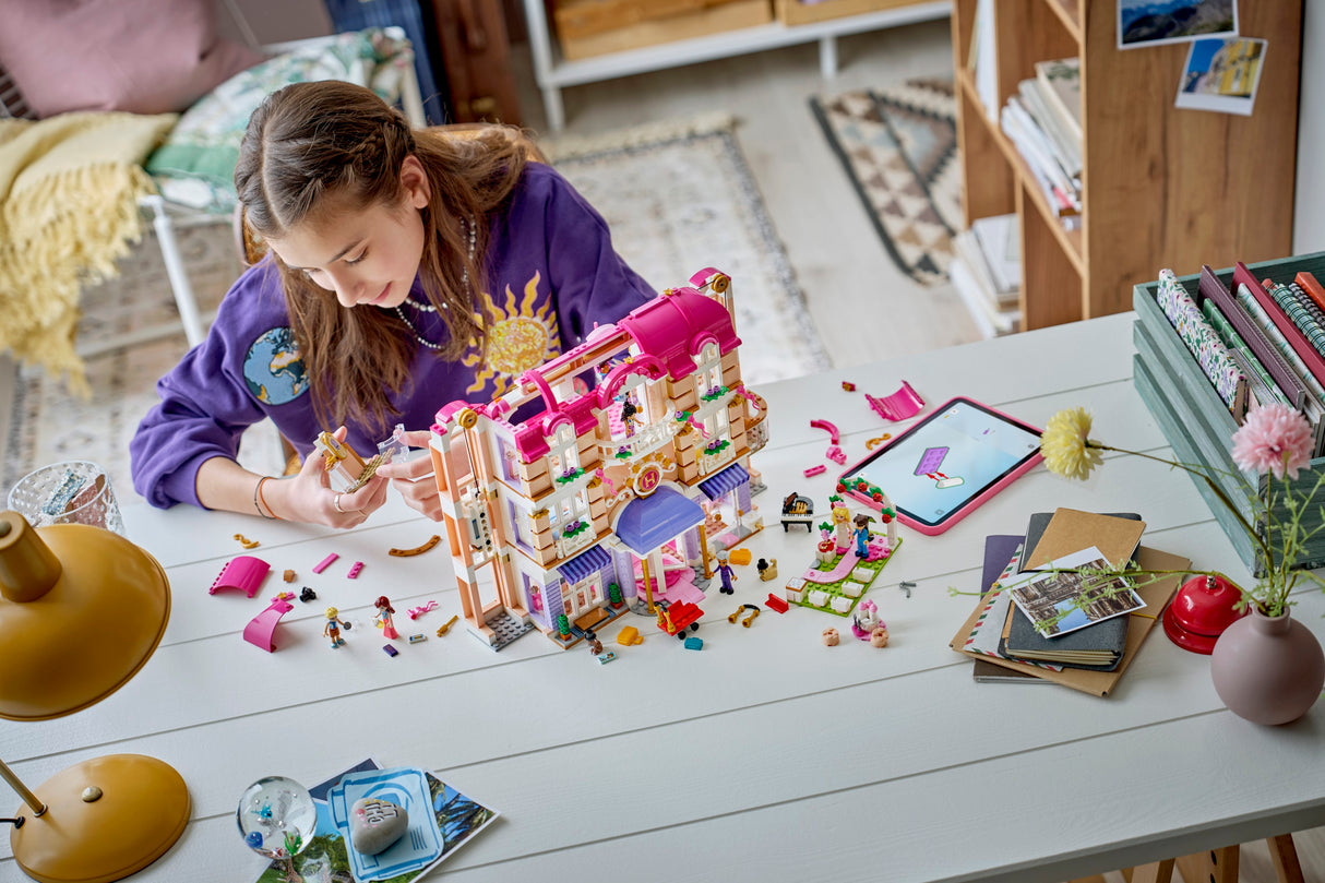 LEGO Friends Heartlake City Grand Hotel 42704L