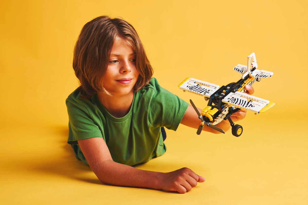 LEGO Technic Bush Plane 42198L