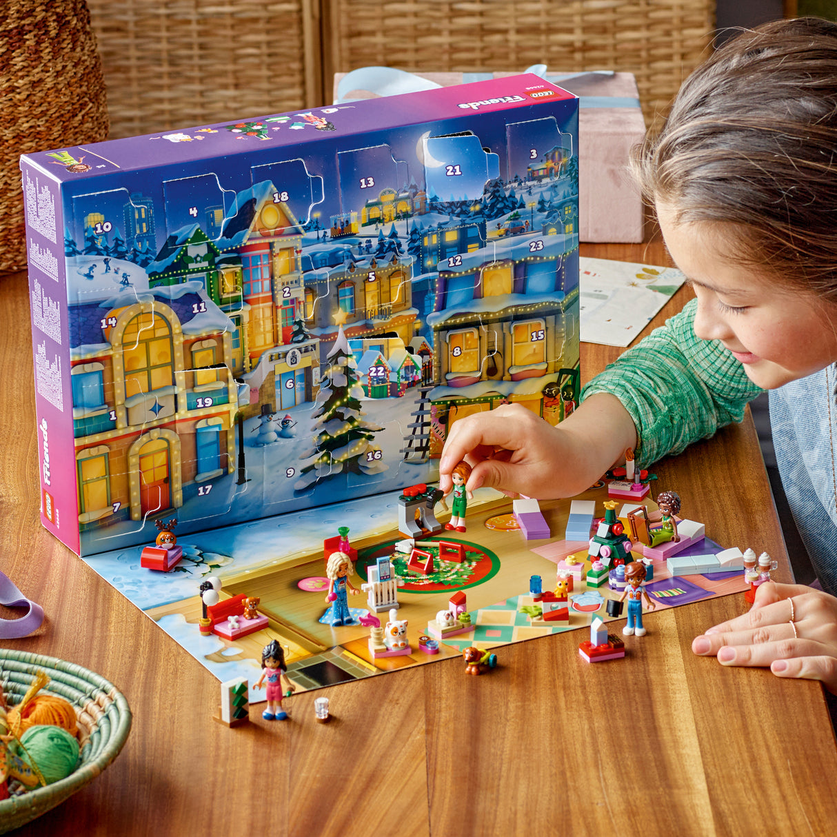 LEGO Friends Advent Calendar 2025 42668L