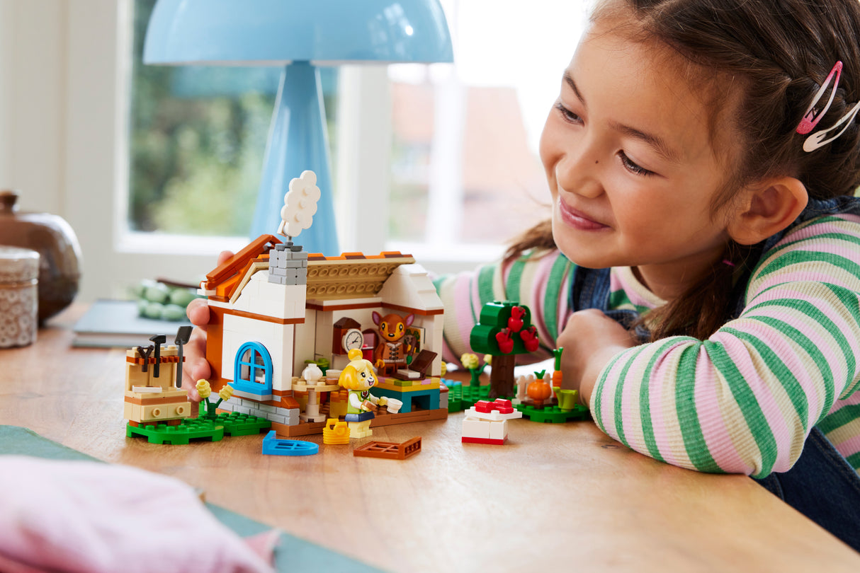 LEGO Animal Crossing Isabelle's House Visit 77049L