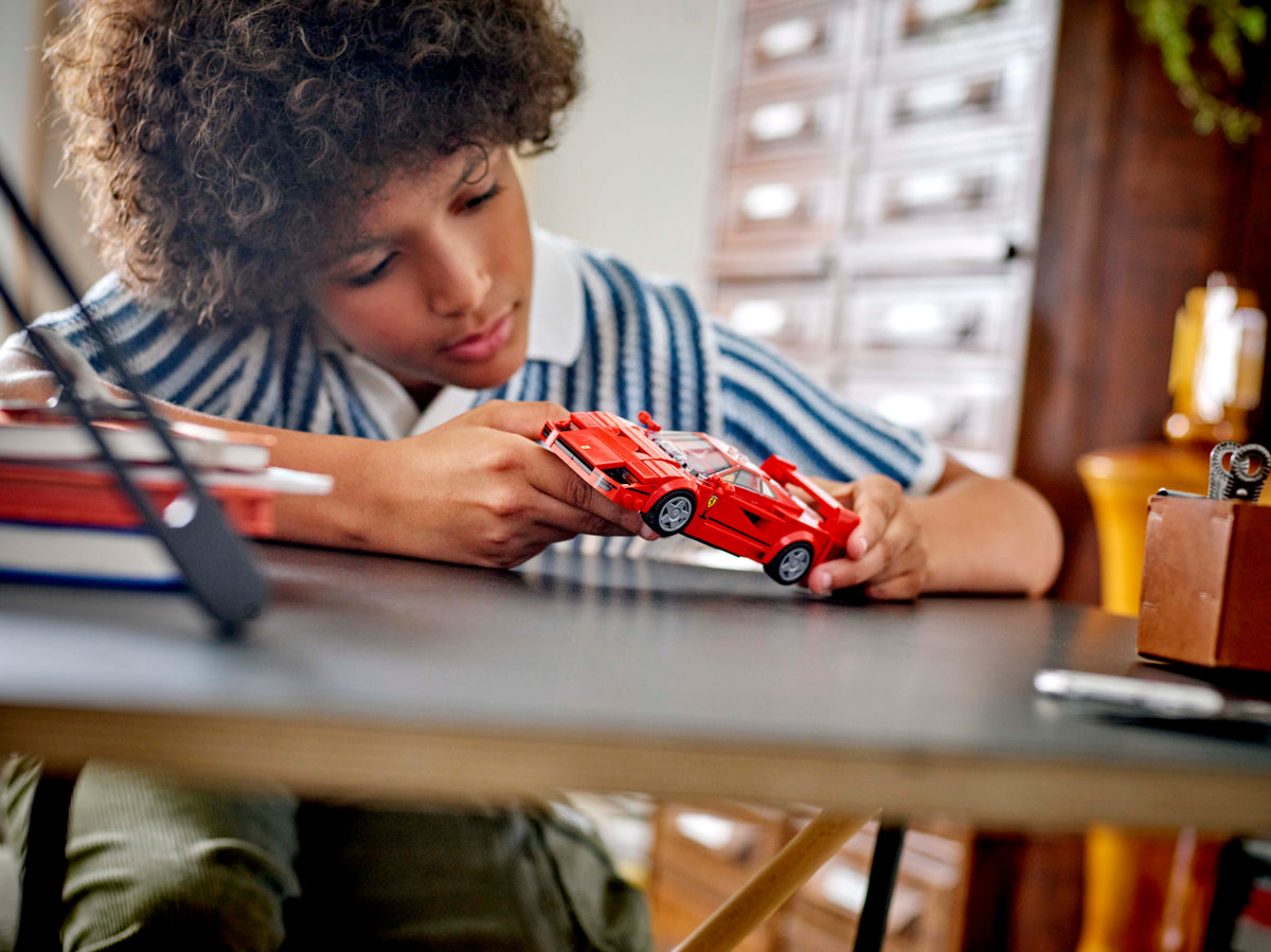 LEGO Speed Champions Ferrari F40 Supercar 76934L