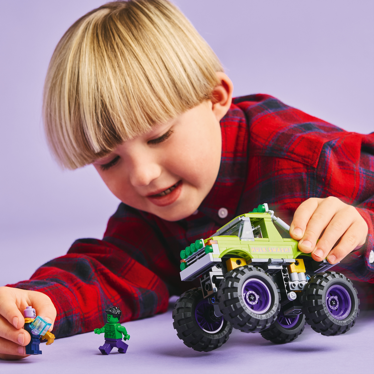 LEGO Super Heroes The Hulk Truck vs. Thanos 76312L